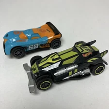 2017 Hot Wheels Slot Car Challenge Level Proto X & Futuristic Lighted #68 1:43