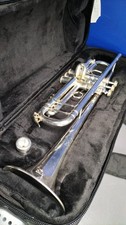 VINCENT BACH STRADIVARIUS 180ML #43 Trompete Silber gebraucht mit Halbhartschale