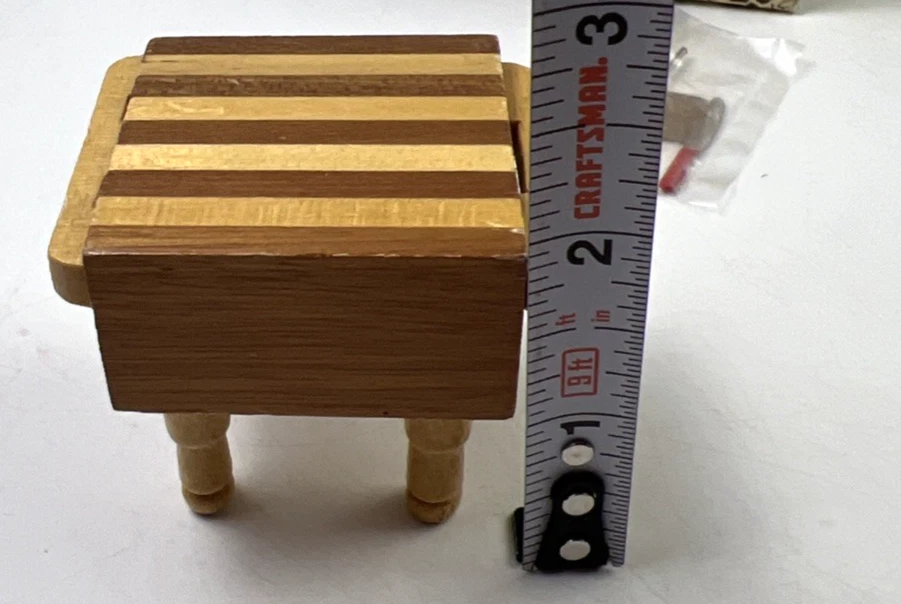 Mesa/herramientas de corte de bloque de carnicero a escala Concord Miniatures con caja Foto 2 de 4