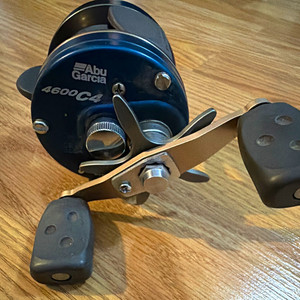 abu garcia baitcaster from the 90s MAX X Low Profile Reel high drag reel performing setup Pflueger Monarch Baitcast Combo Rod Length:7Ft/2.13Mt