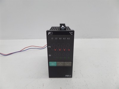 Fuji Electric PXR5-NCY1-6V0A1 Temperature Controller 