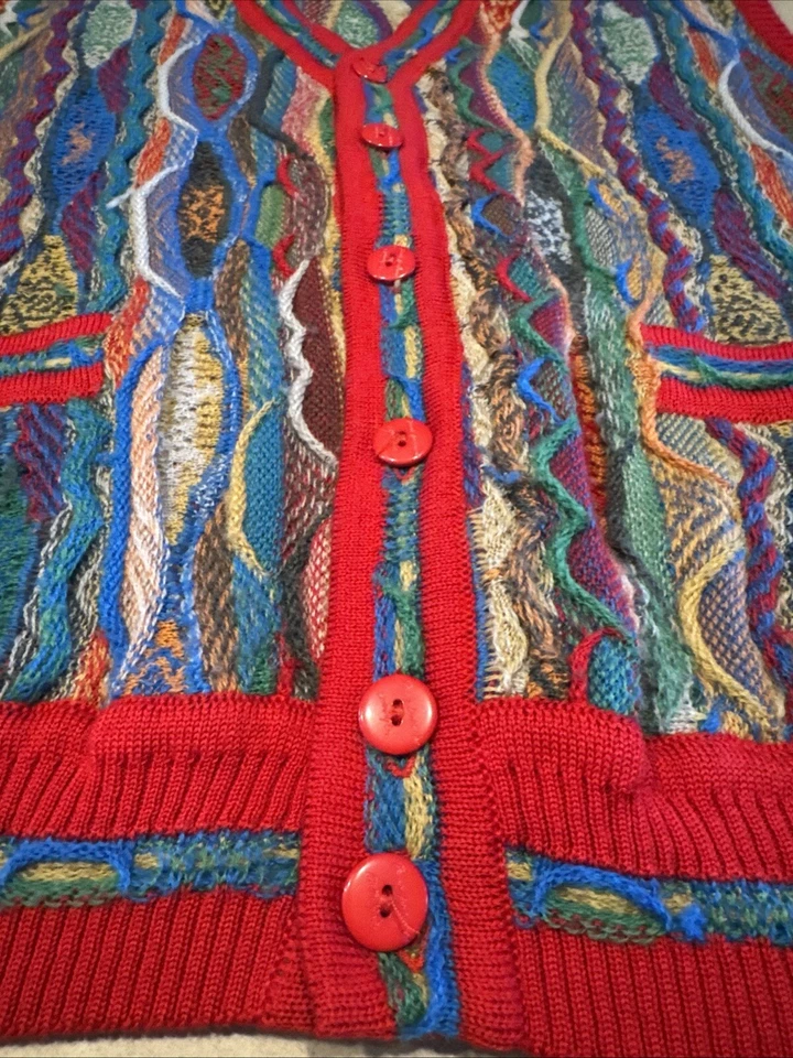 VTG Purely Australian Coogi Style 3D Wool Knit Sweater Vest Size L Red Tones - Image 3 of 4