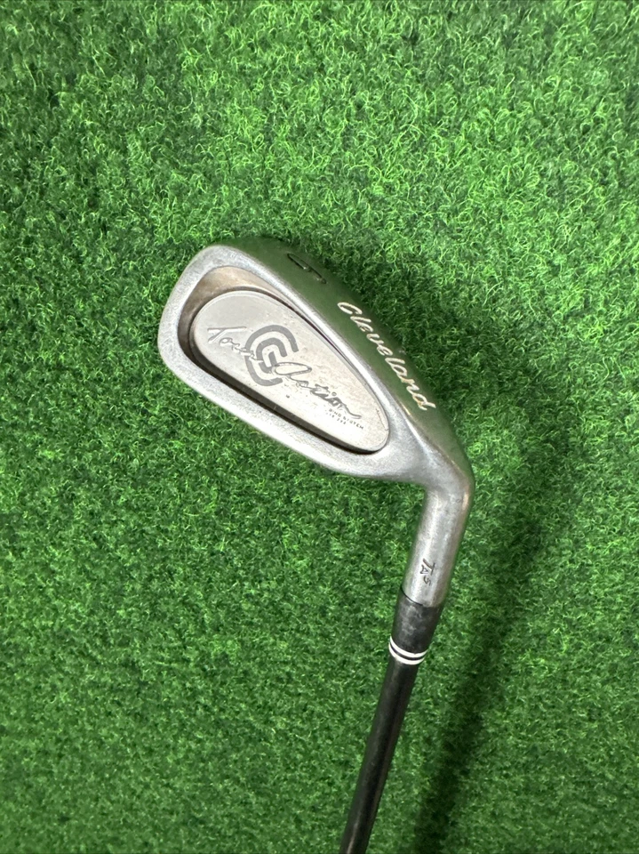 CLEVELAND Tour Action - 6-Eisen - Herren (Graphit, 37,5 Zoll, Rechts, Regular)