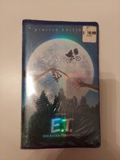 E T THE EXTRA TERRESTRIAL LIMITED EDITION MOVIE VHS CLAM SHELL CASE NEW