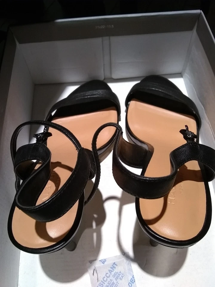 Winnie Halston Heritage sandals black leather size 10 NIB 3½" heels retail $325 - Image 3 of 4