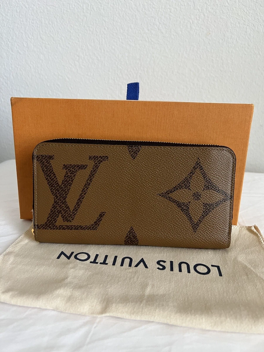 Louis Vuitton Giant Monogram Reverse Canvas Zippy Wallet