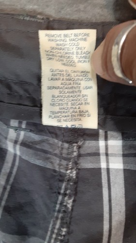 Faded Glory Men's Bermuda Shorts Size 42 Grey Plaid Pockets, Zip Button closure - Picture 7 of 7