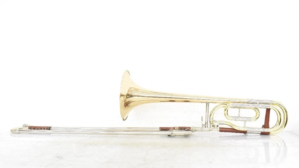 Trombón bajo tenor Yamaha YSL-8420G Foto 2 de 4