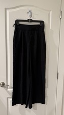 Zara Women s Wide Leg Trousers Size Small