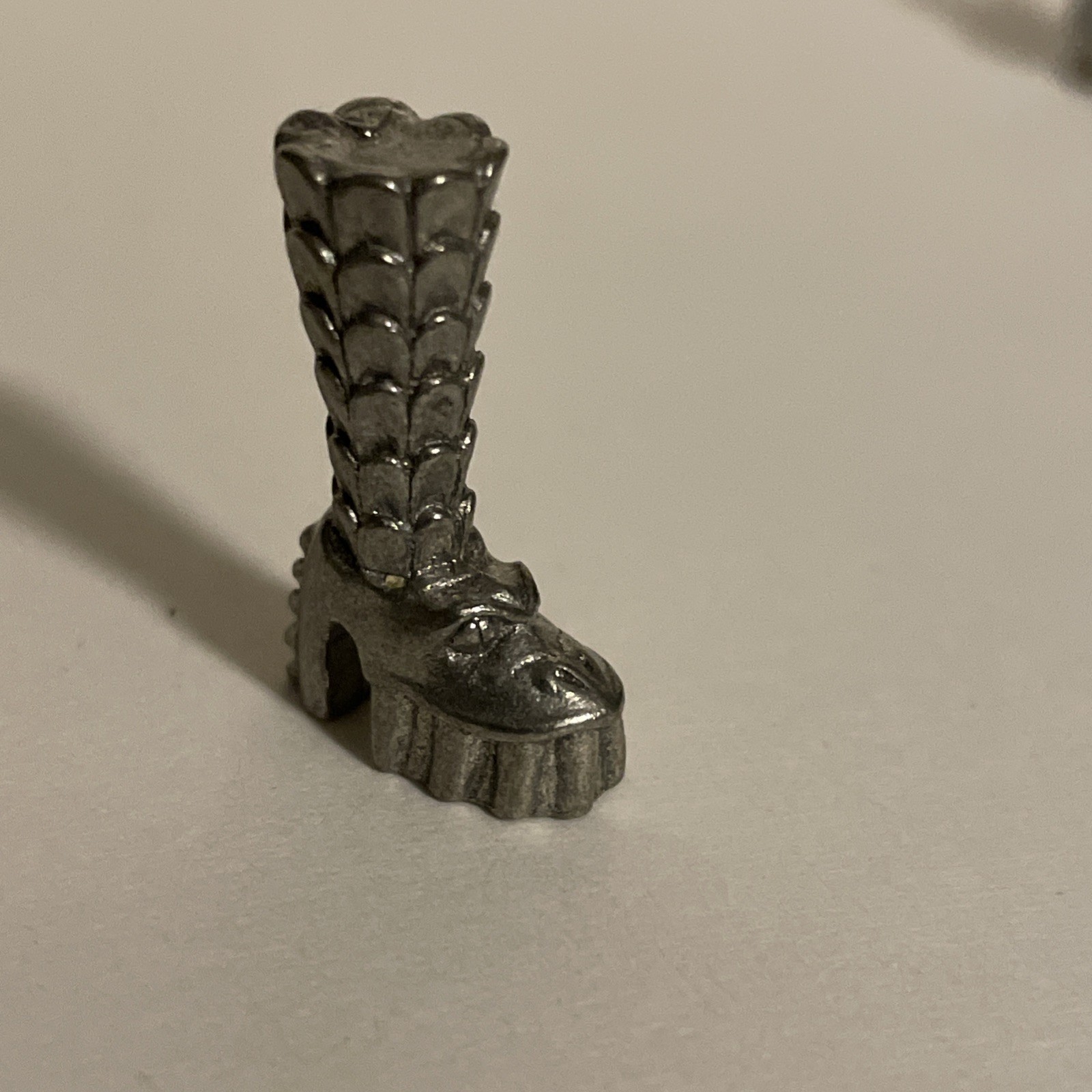 KISS MONOPOLY TOKEN PIECES EX SHAPE