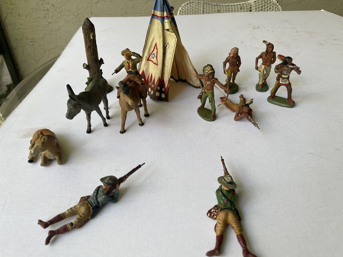 Lot 12 ELASTOLIN Cowboy/Indian Figures Germany 1930's Lot 12 ELASTOLIN Cowboy/Indian Figures Germany 1930's