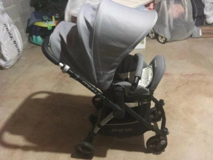 Cochecito Jane UK Minnum en perfecto estado con patrón de rocas Foto 2 de 4