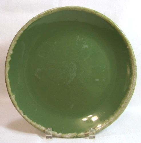 Hull USA Vintage AVOCADO Green Drip Glaze One (1) Dinner Plate FC