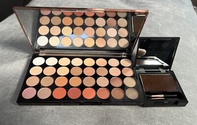 Makeup Revolution Eyeshadow Palette Flawless 3 Resurrection, Glossy Brow