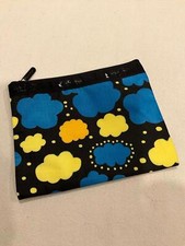 Lesportsac Clouds 1zipper Pouch NWOT