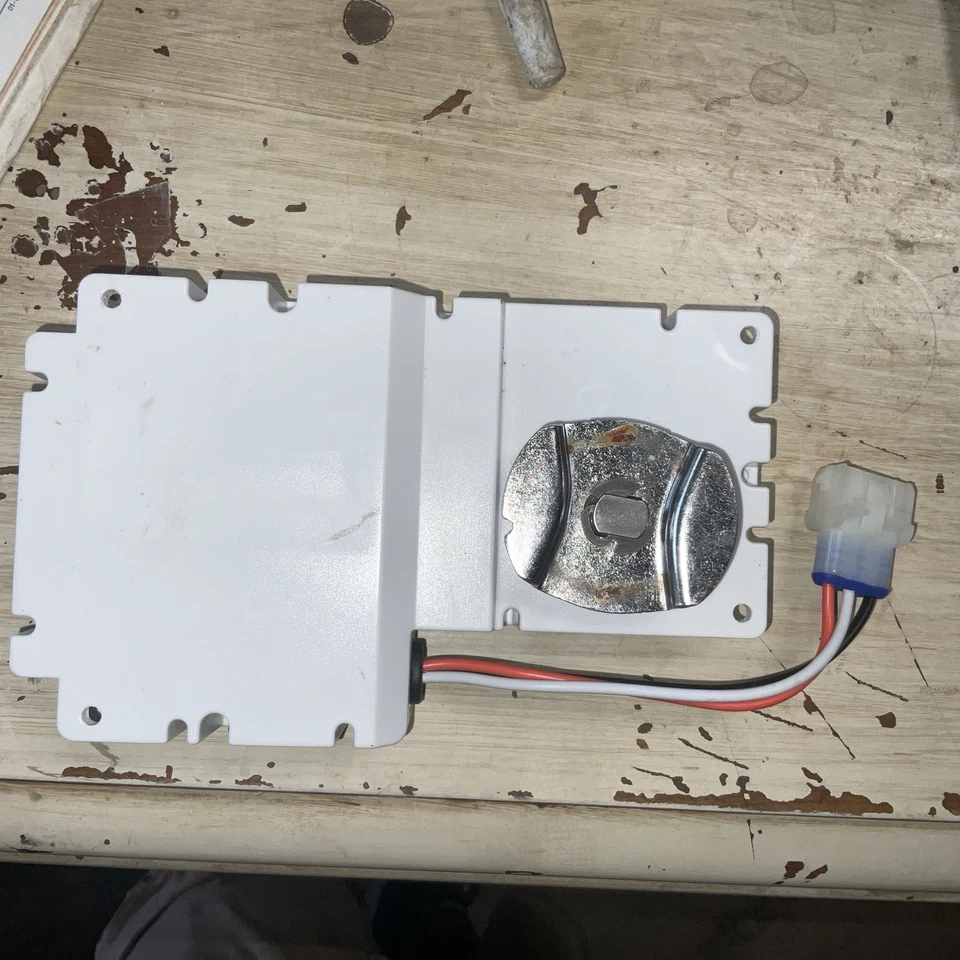 GE REFRIGERADOR MÁQUINA DE HIELO BARRENA MOTOR PARTE # 239D2370G005 Foto 4 de 4