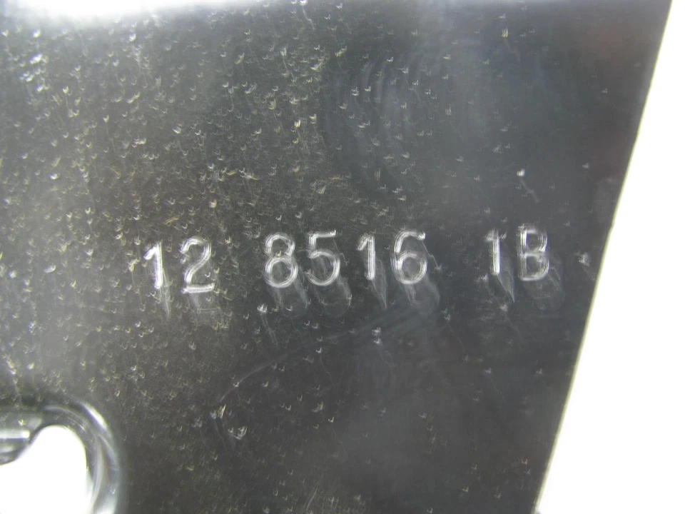 NEW - OEM Mazda 67A10B3B A/C Condenser Assembly 1983-1987 626 - Image 3 of 4