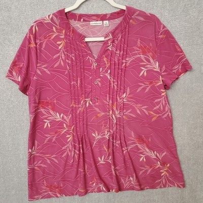 Croft & Barrow Top Womens Size Medium Pink Textured Floral Short Sleeve Pleated