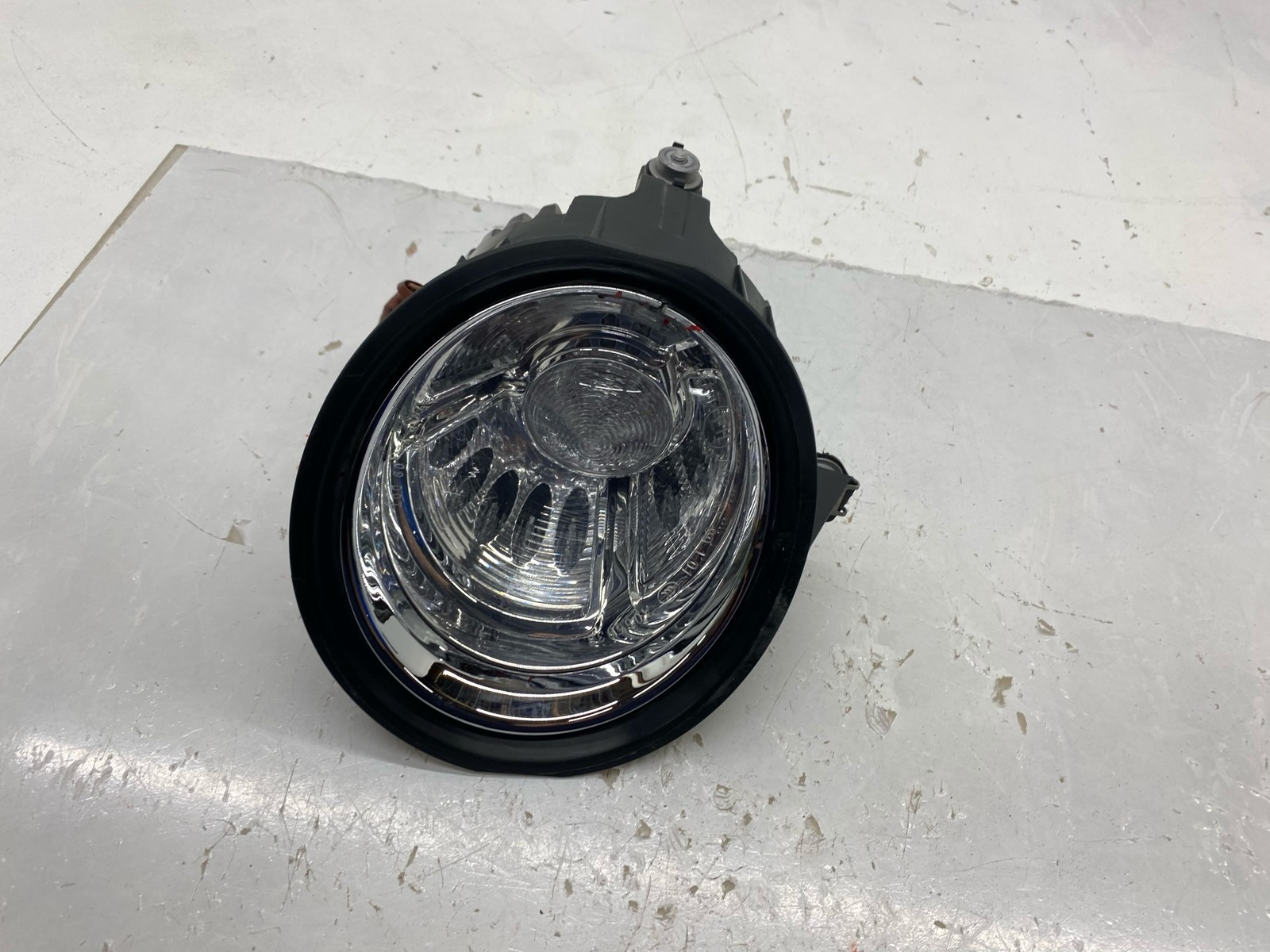 2010-2016 BENTLEY MULSANNE OEM FRONT RIGHT TURN SIGNAL FOG LIGHT LAMP 3Y0953042B