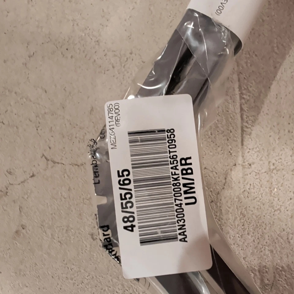 LG 65 Inch OLED AI B5 TV Replacement stand - Image 3 of 4