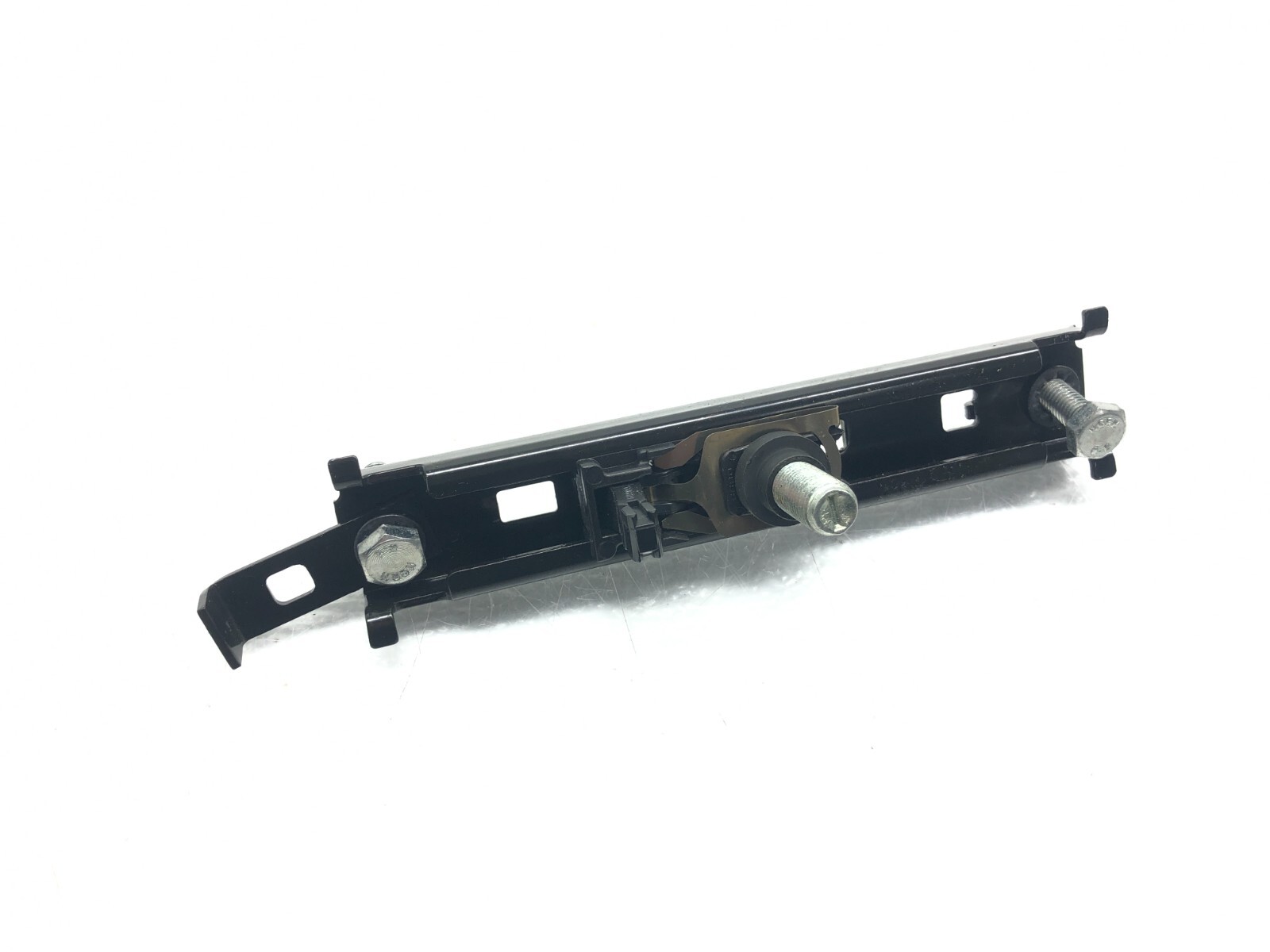 2014-2019 MASERATI GHIBLI S LEFT DRIVER FRONT SEATBELT RETRACTOR OEM.