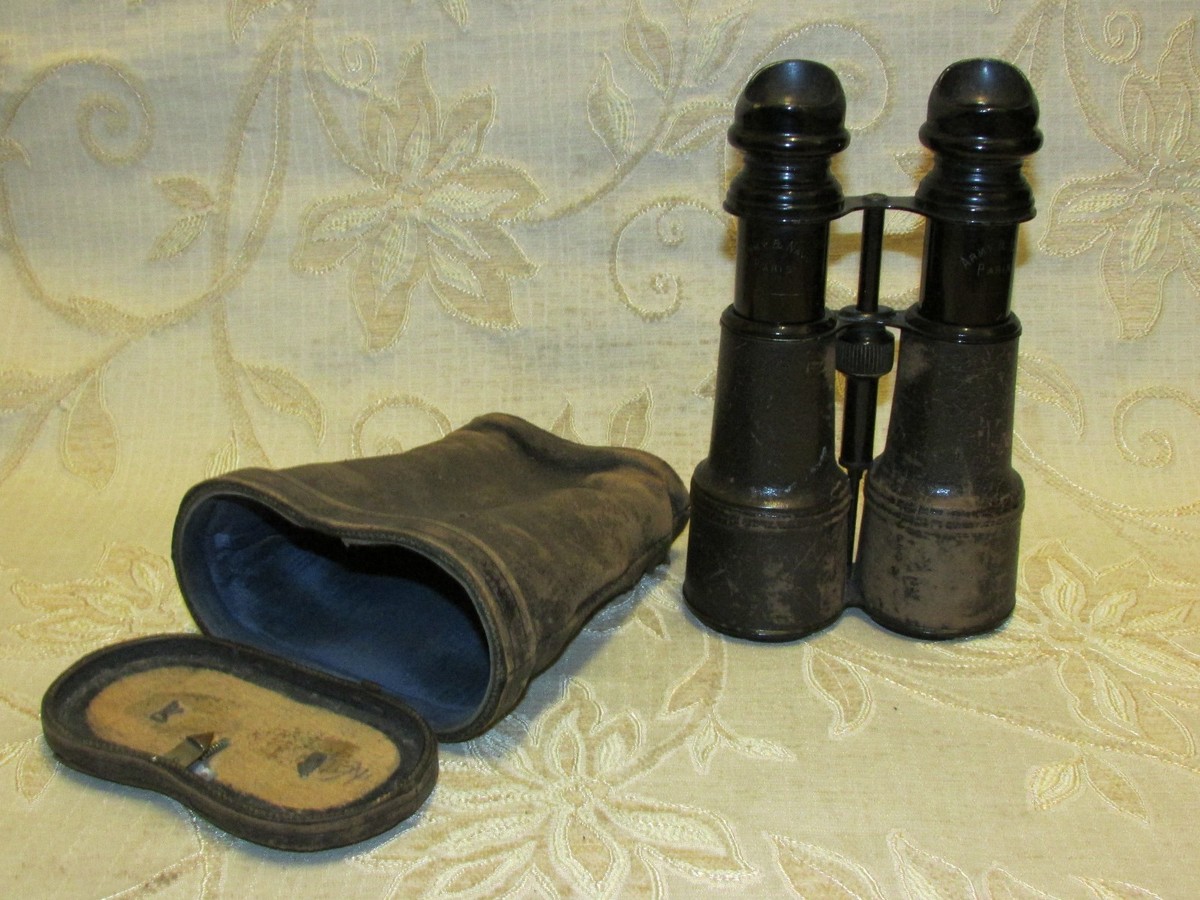 WWI Military Binoculars Army Navy Paris Leather Case