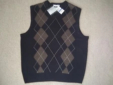New Geoffrey Beene Sweater Vest Men's Extra Soft Black Plaid Stylish Layer - NWT
