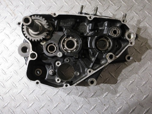 81 82 1981 1982 SUZUKI RM125 rm 125 right crank Case Crankcase RM125-209728 - Picture 15 of 16