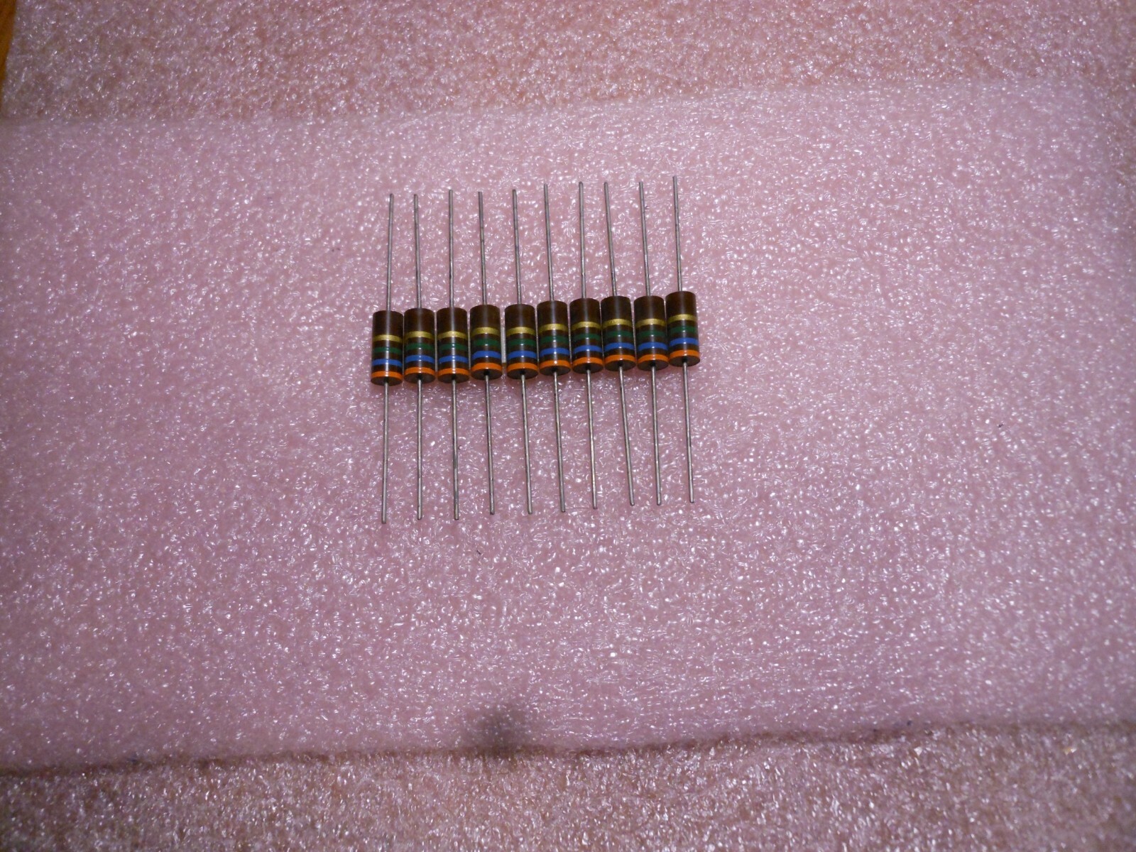 ROCKWELL AUTOMATION / AB (10 PC LOT) RESISTOR # RC42GF365J NSN: 5905-00-279-1913