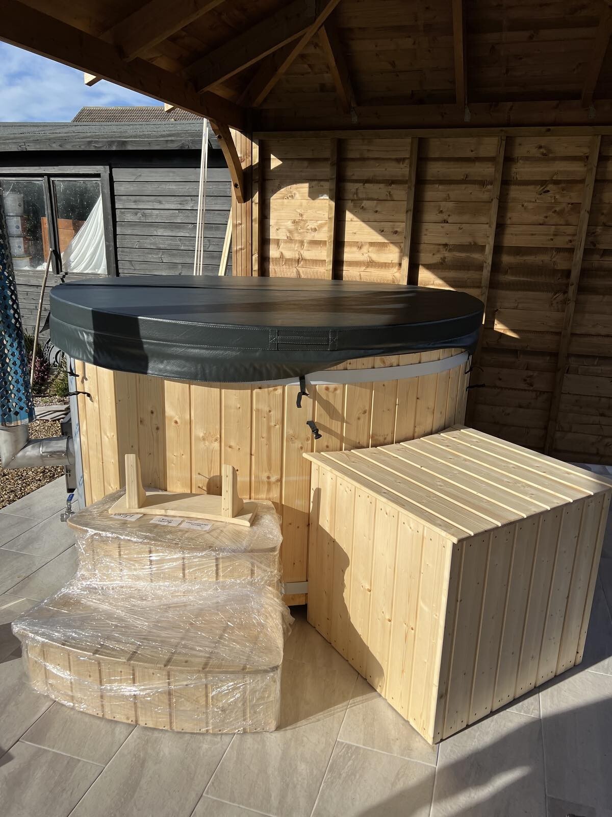 ThermoWood fibreglass Hot Tub external wood fired heather eBay