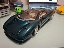Modellauto - Maisto Jaguar XJ220 Grün Metallic - 1:18