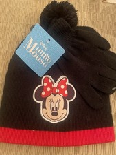 NWT  Girls Minnie Mouse Pom Hat With Matching Gloves Set