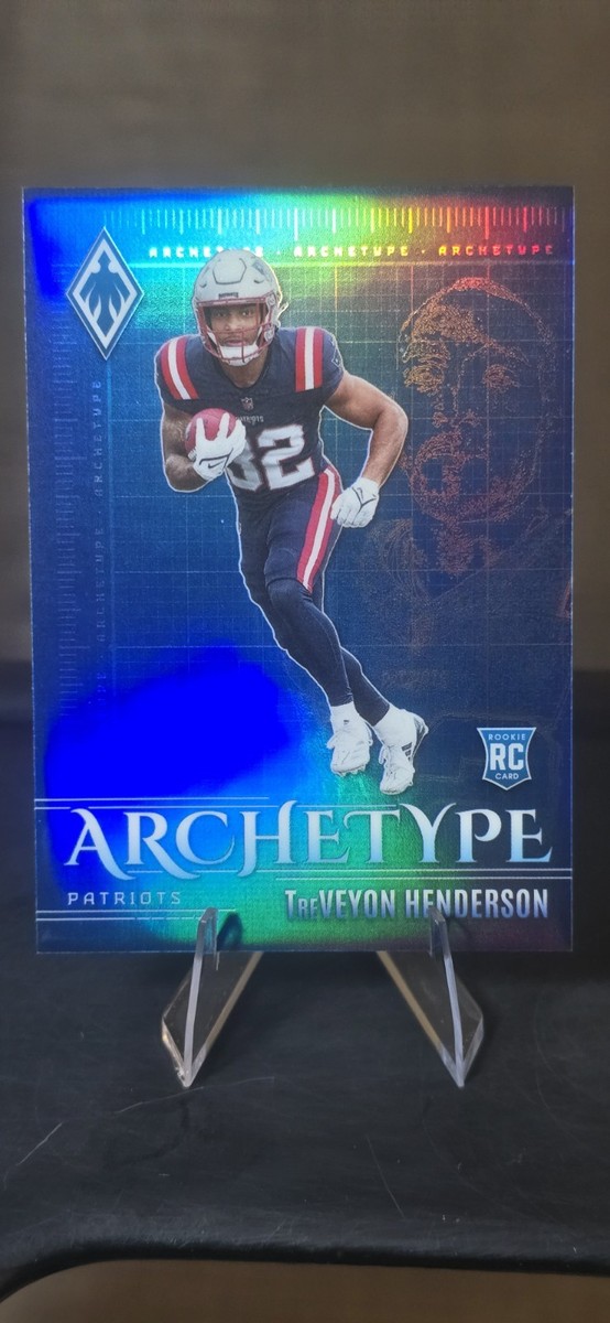 2025 Panini Phoenix Treveyon Henderson Archetype Case Hit SSP RC