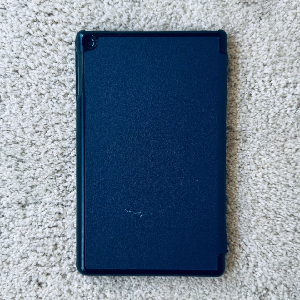 Fire HD 8 Tablet (8" HD Display, 16 GB) - Black (Generation 8th) - Image 3 of 3