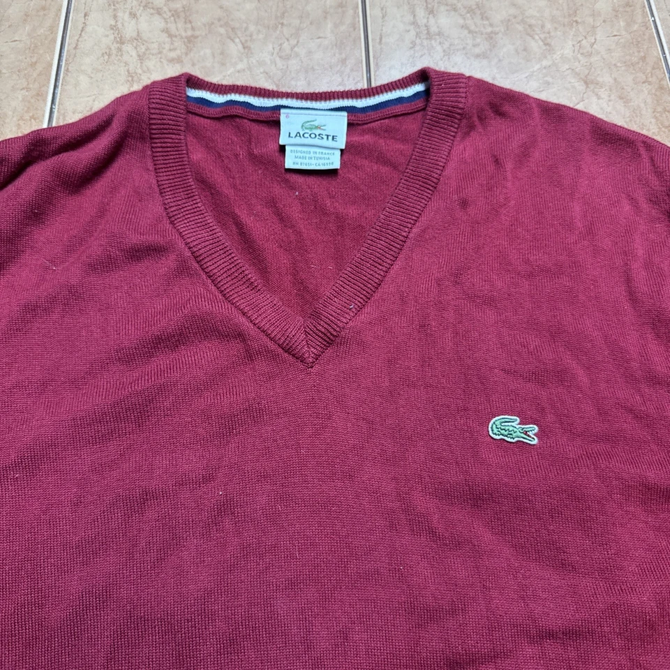 Suéter Pullover Lacoste Para Hombre 100% Algodón Cuello en V Rojo Granate • Talla 6 Logo Croc Foto 2 de 4