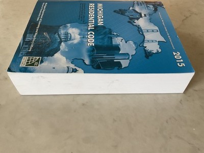 2015 Michigan Residential Code (Like NEW) + Carpentry & Building