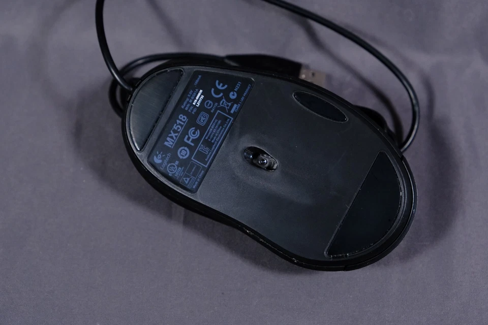 Logitech MX518 Legendary USB Wired Optical Gaming Mouse M-BS81A - Image 3 of 3