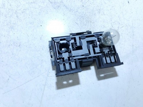 Volkswagen Passat 1988 Tailight Bulb Holder (Lamp Carrier) 3339452 #740801-71
