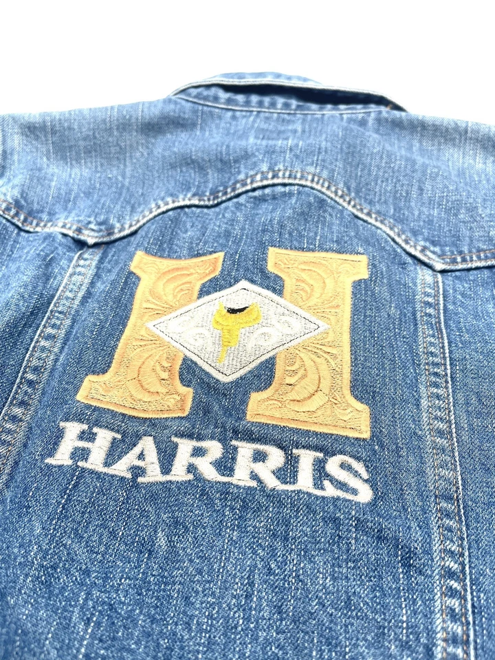 Harris Leather & Silverworks Embroidered Womens Medium Denim Jacket By Gap Brand - Image 4 of 4