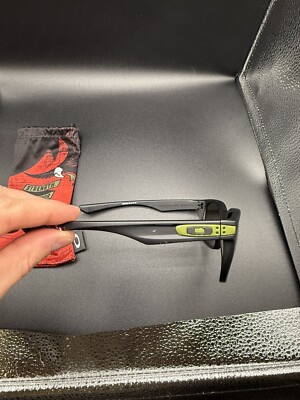 Oakley Ryan Sheckler Garage Rock Matte Black Dark Grey Lenses