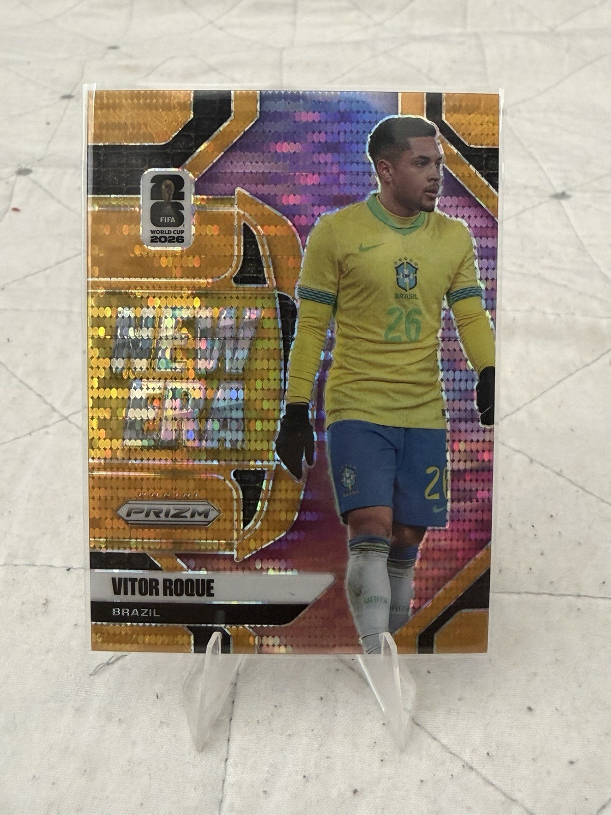 2026 Panini Prizm FIFA World Cup #17 Vitor Roque New Era Gold Wave /10 view 2