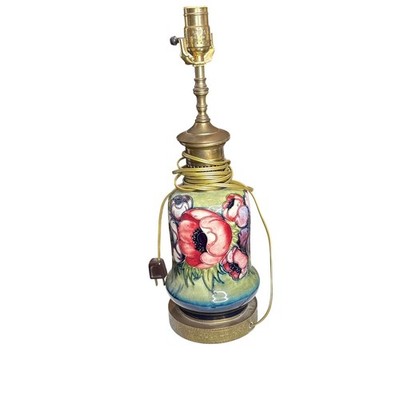 Vintage Moorcroft Pottery Floral Anemone Pattern Table Lamp Brass Base England
