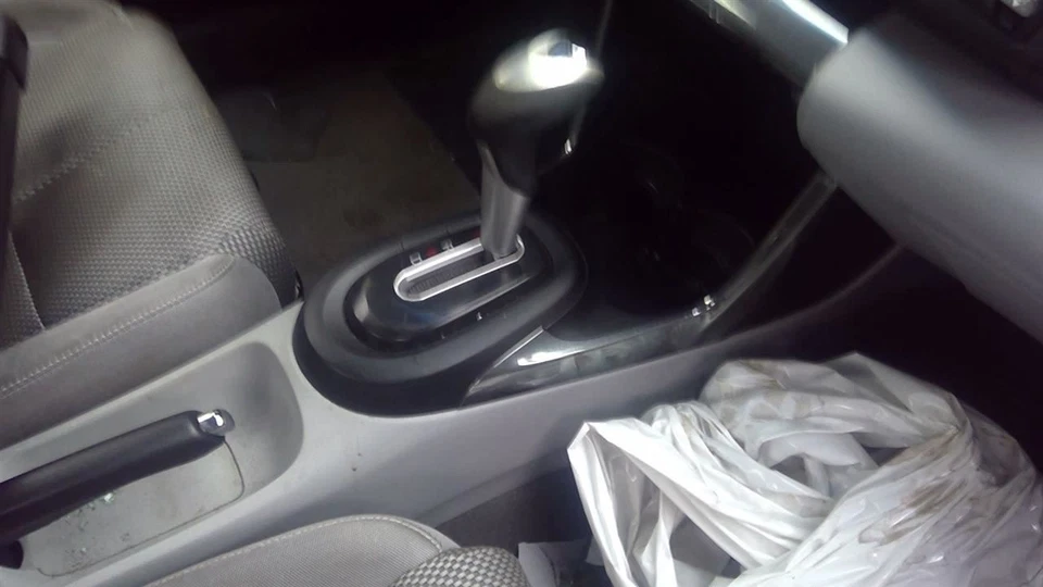 (LOCAL PICKUP ONLY) Driver Left Front Door Electric Fits 11-16 CR-Z 1089332 - Image 4 of 4