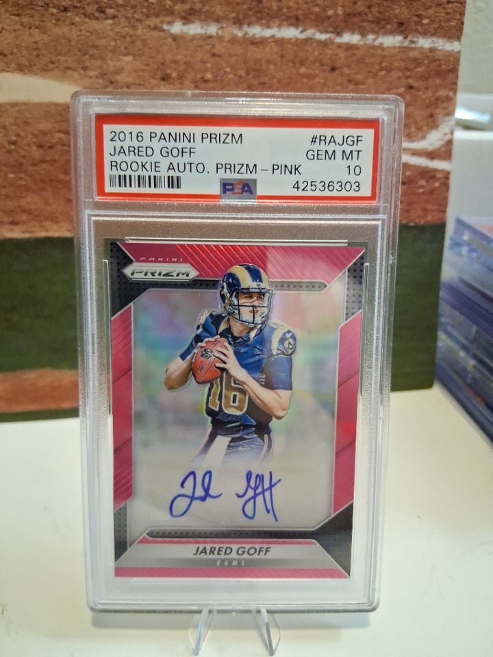 Jared Goff Panini Prizm Rookie Autograph Prizm #RAJGF Pink