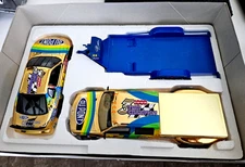 1999 Jeff Gordon Automotive 3 Time Champion Trackside Brookfield Collection