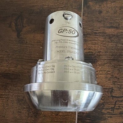 GP:50 Weco MODEL 370ASDCA  Hammer Union Pressure Transducer Transmitter