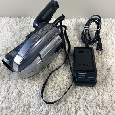 Panasonic Palmcorder PV-L452D VHS-C Tape Camcorder Video Camera