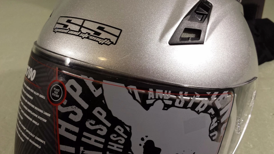 Casco Velocidad y Fuerza Plateado SS700 SM Pequeño 876841 Foto 3 de 4