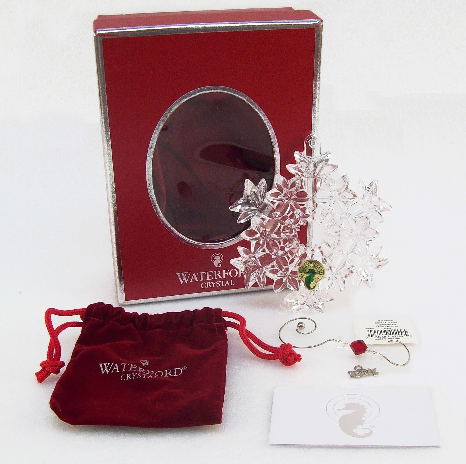 Waterford Crystal Annual SNOW Crystals 2007 Xmas Tree Ornament