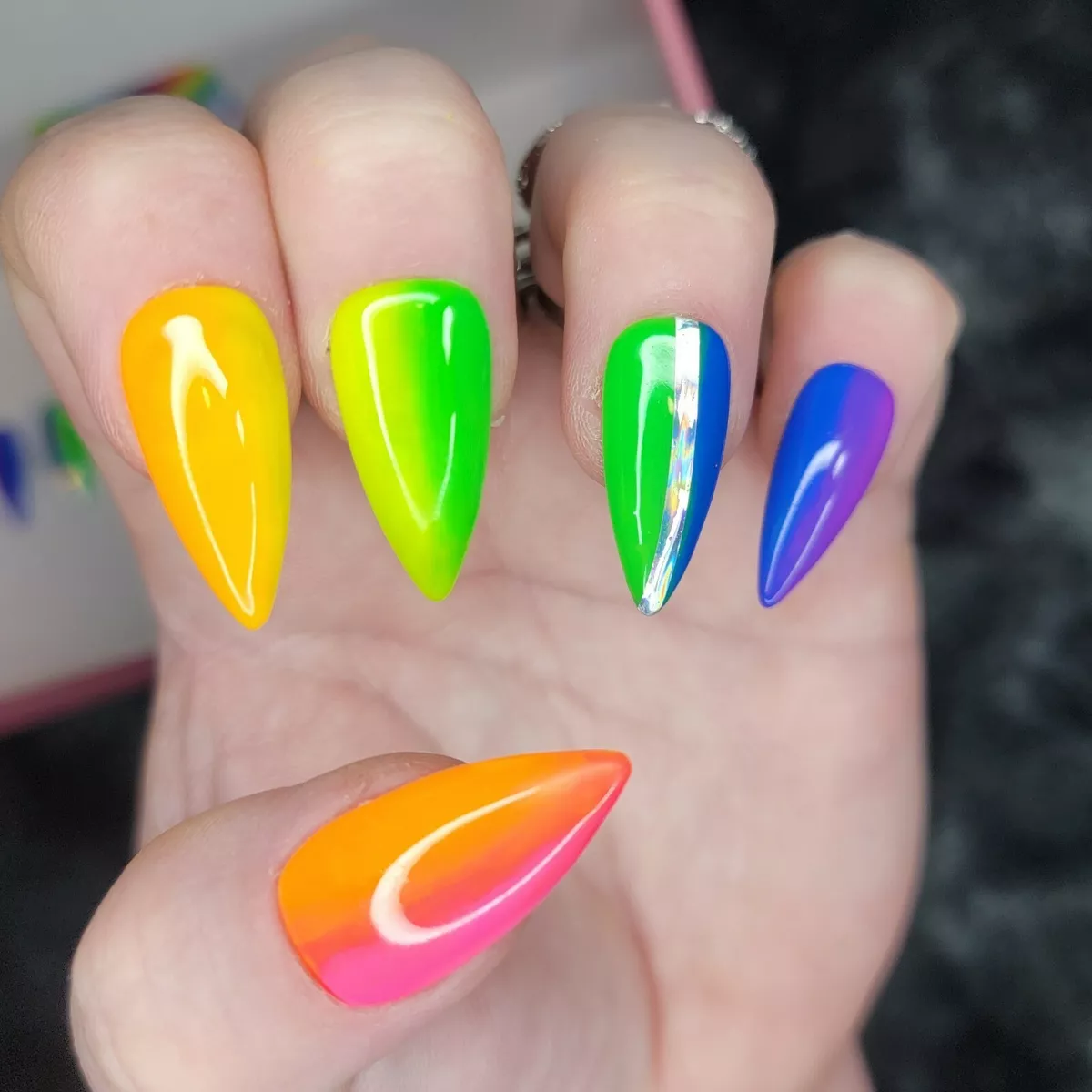 Stiletto neon clearance